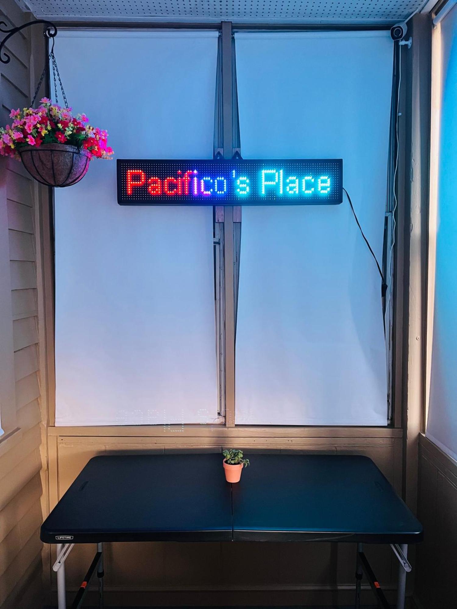Pacifico'S Place “2C” Hotel Hartford Buitenkant foto
